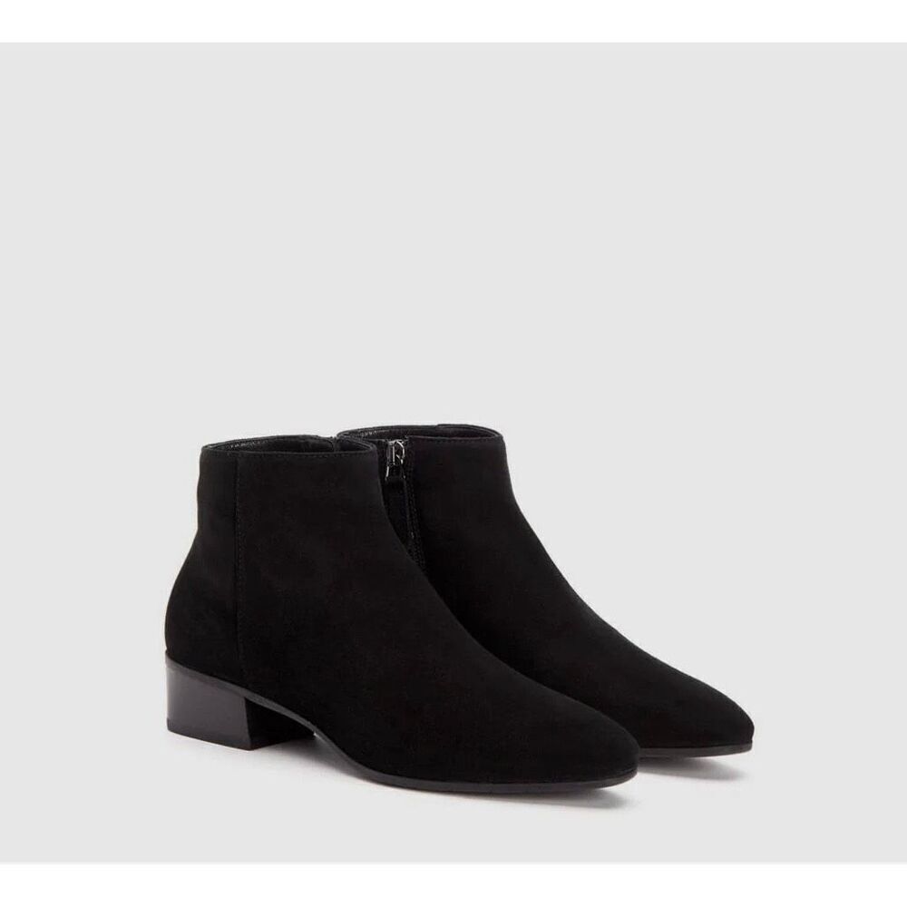 Aquatalia Fuoco Suede Ankle Bootie Black Size 7.5